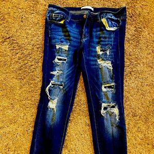 Women’s skinny Kan Can jeans size 29